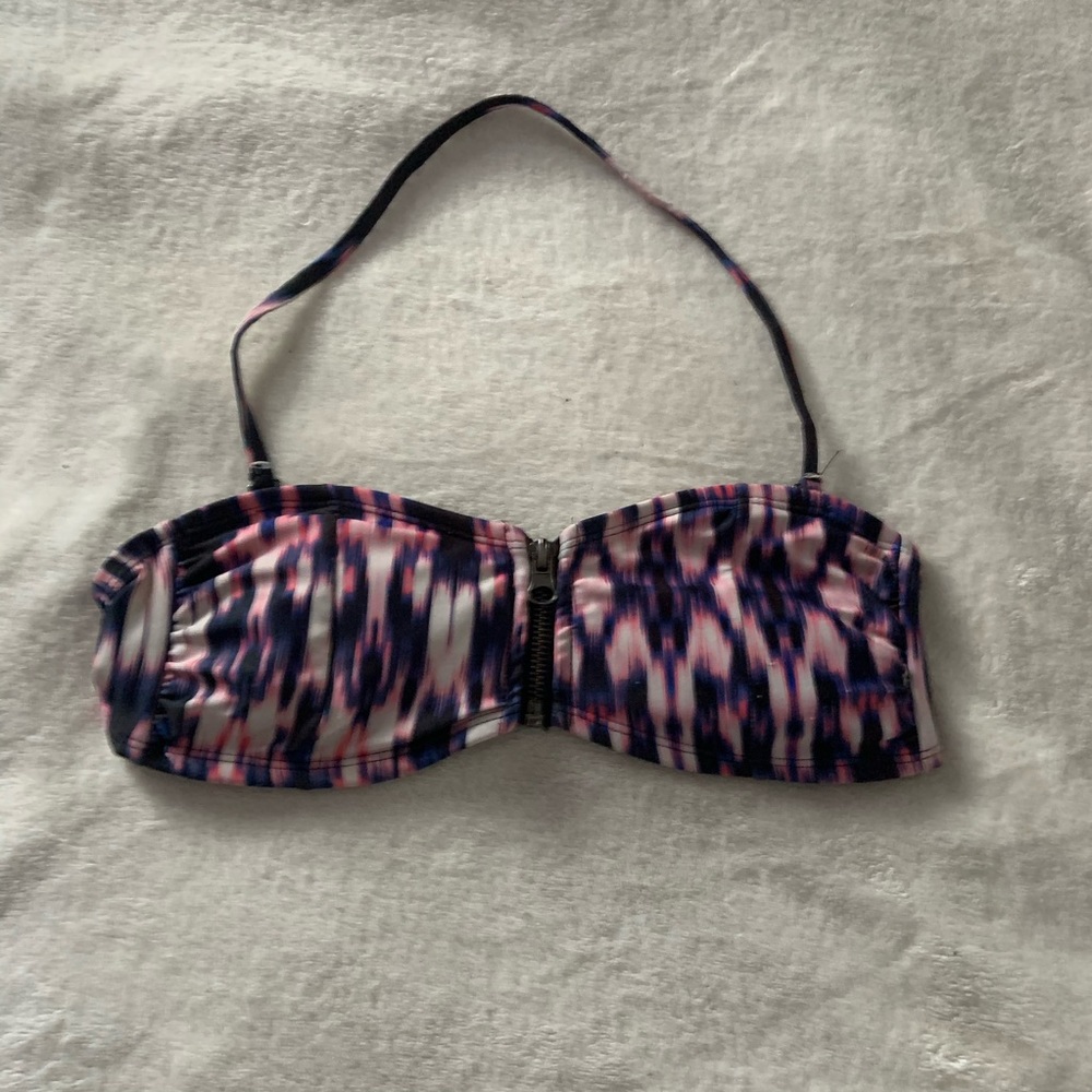 🔆Moving Sale 20% Off 🔆Multi-Colored Bikini Top